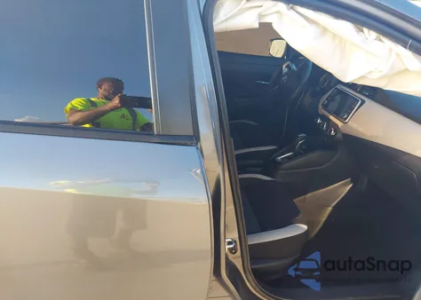 2021 Nissan Versa Sv Xtronic Cvt from USA, damaged, VIN 3N1CN8EV2ML872905